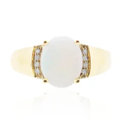 Australischer Opal-Goldring