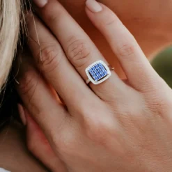 Blauer Ceylon-Saphir-Silberring