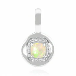 Brasilianischer Weißer Opal-Goldanhänger