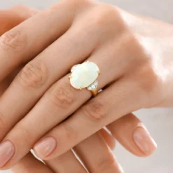 Brasilianischer Weißer Opal-Goldring