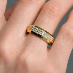 I3 Champagner-Brillant-Goldring (de Melo)