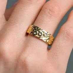 I3 Champagner-Brillant-Goldring (de Melo)