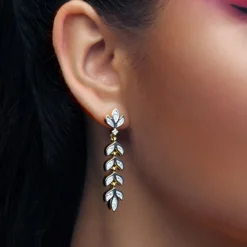 I2 (J) Diamant-Silberohrringe
