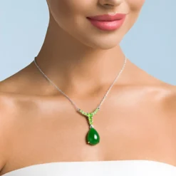 Kanadische Jade-Silbercollier