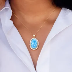 Larimar-Goldanhänger
