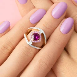 Magenta-Granat-Goldring