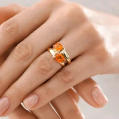Oranger Ban Ka Cha-Saphir-Goldring