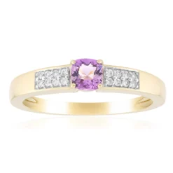 Purpurfarbener Skapolith-Goldring