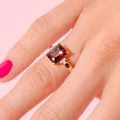 Roter Fluorit-Goldring