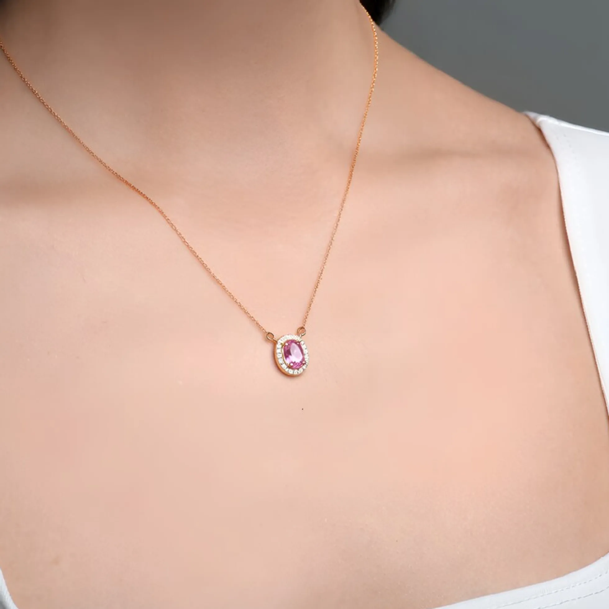 Saphir-Goldcollier