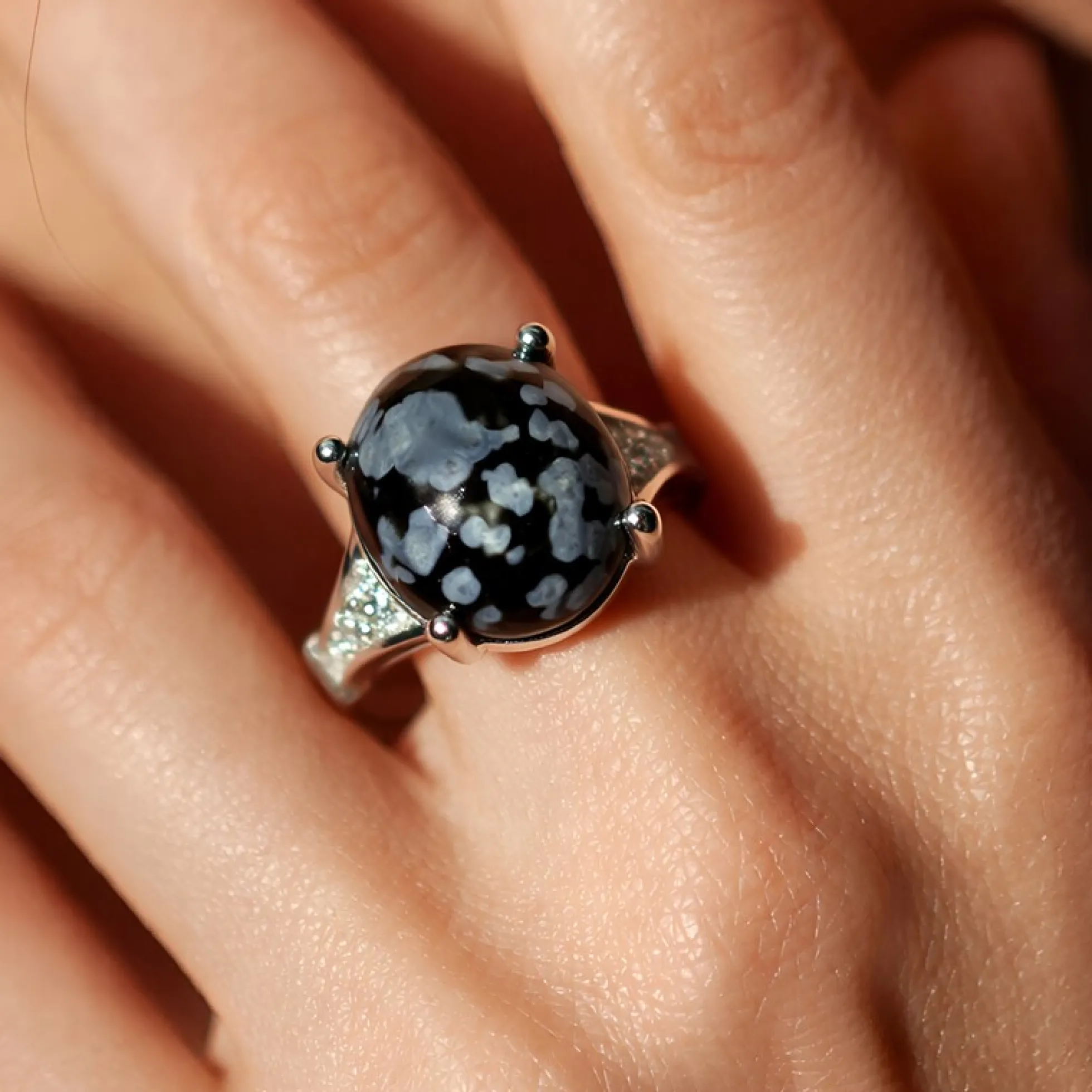 Schneeflocken-Obsidian-Silberring