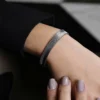 Schwarzer Hämatit-Silberarmband
