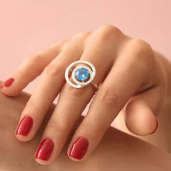Schweizblauer Topas-Goldring