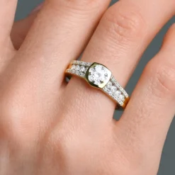 SI1 (G)Brillant-Goldring