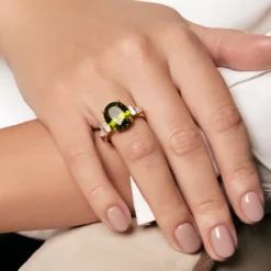 Sphen-Goldring