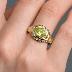 Sphen-Goldring