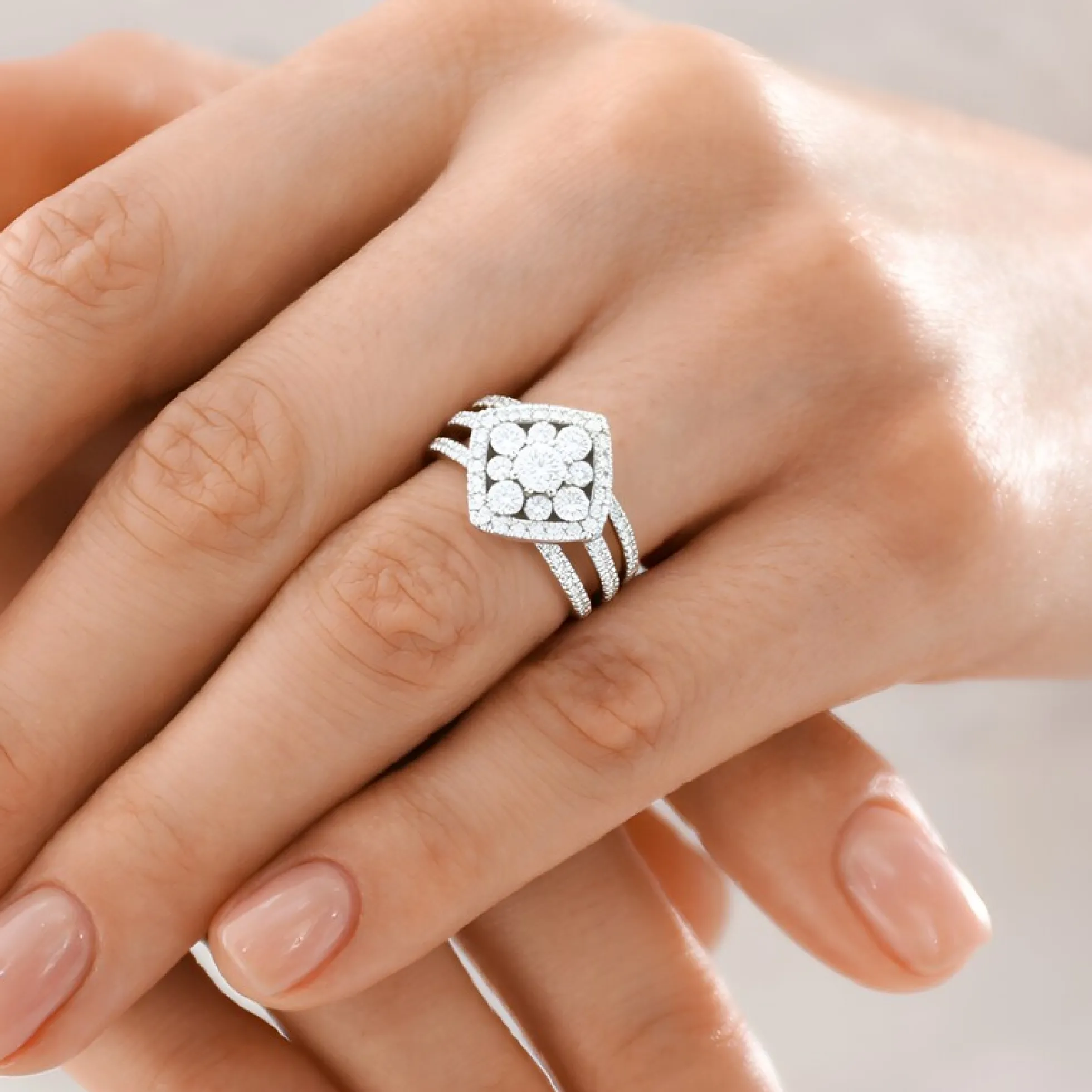 VVS1 (G) Brillant-Goldring