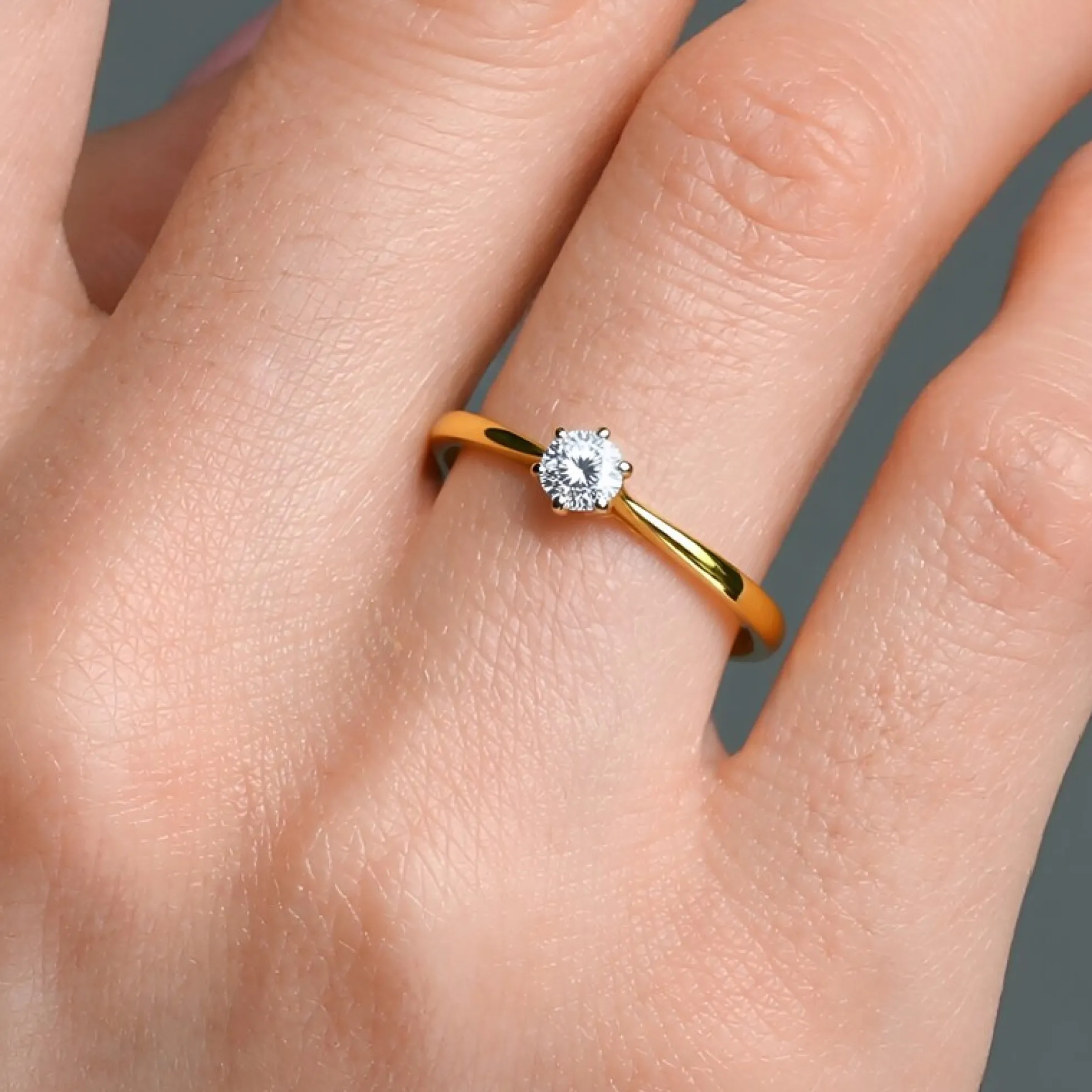VVS1 (G) Brillant-Goldring
