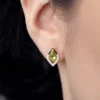 Wagogo-Peridot-Goldohrringe