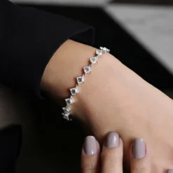 Weißer Topas-Silberarmband