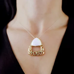 Welo-Opal-Goldanhänger